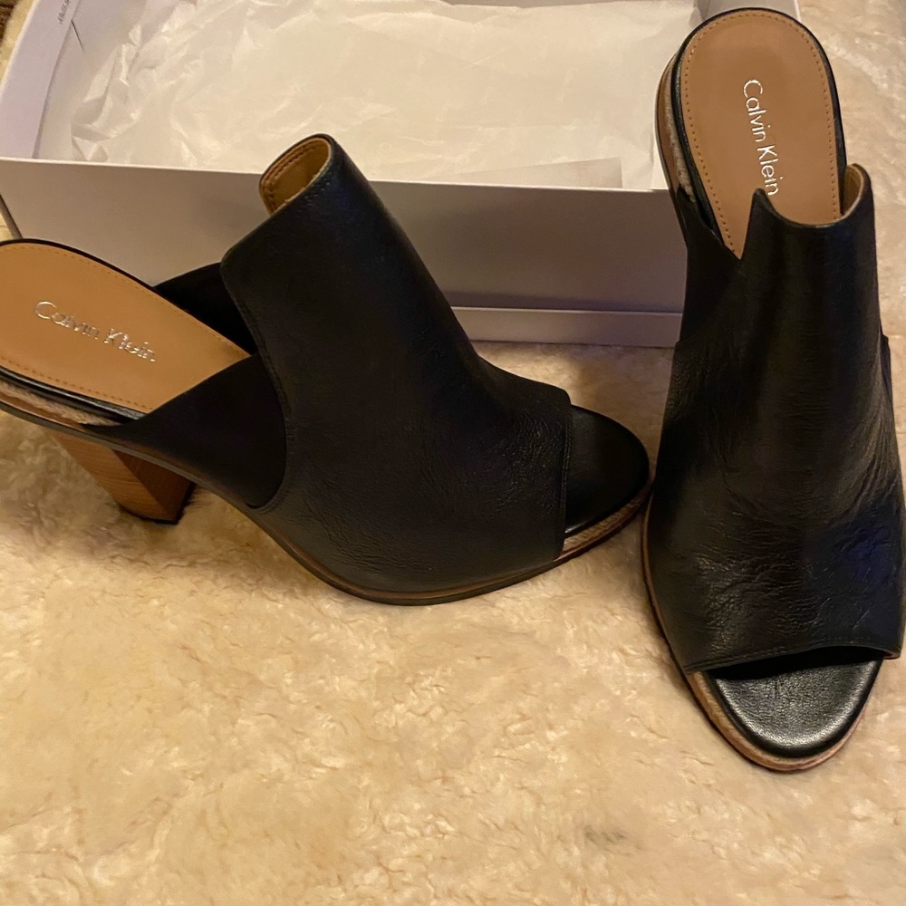 Calvin Klein size 11, Peggy Peep Toe sexy mule